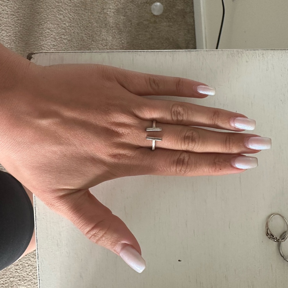 Size 8 adjustable sterling silver ring